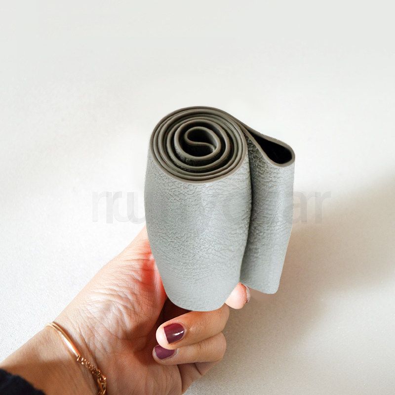

Silicone Car Steering Wheel Cover Non Slip Wear-Resistant Silica Gel Steering Wheel Set All Year Round Neutral Steering Wheel Cover All Car Series Gray