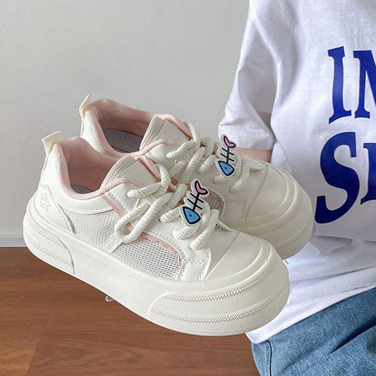 Niche shallow mouth mesh white shoes women ins versatile student casual shoes women 2025 summer new thick baseplate shoes