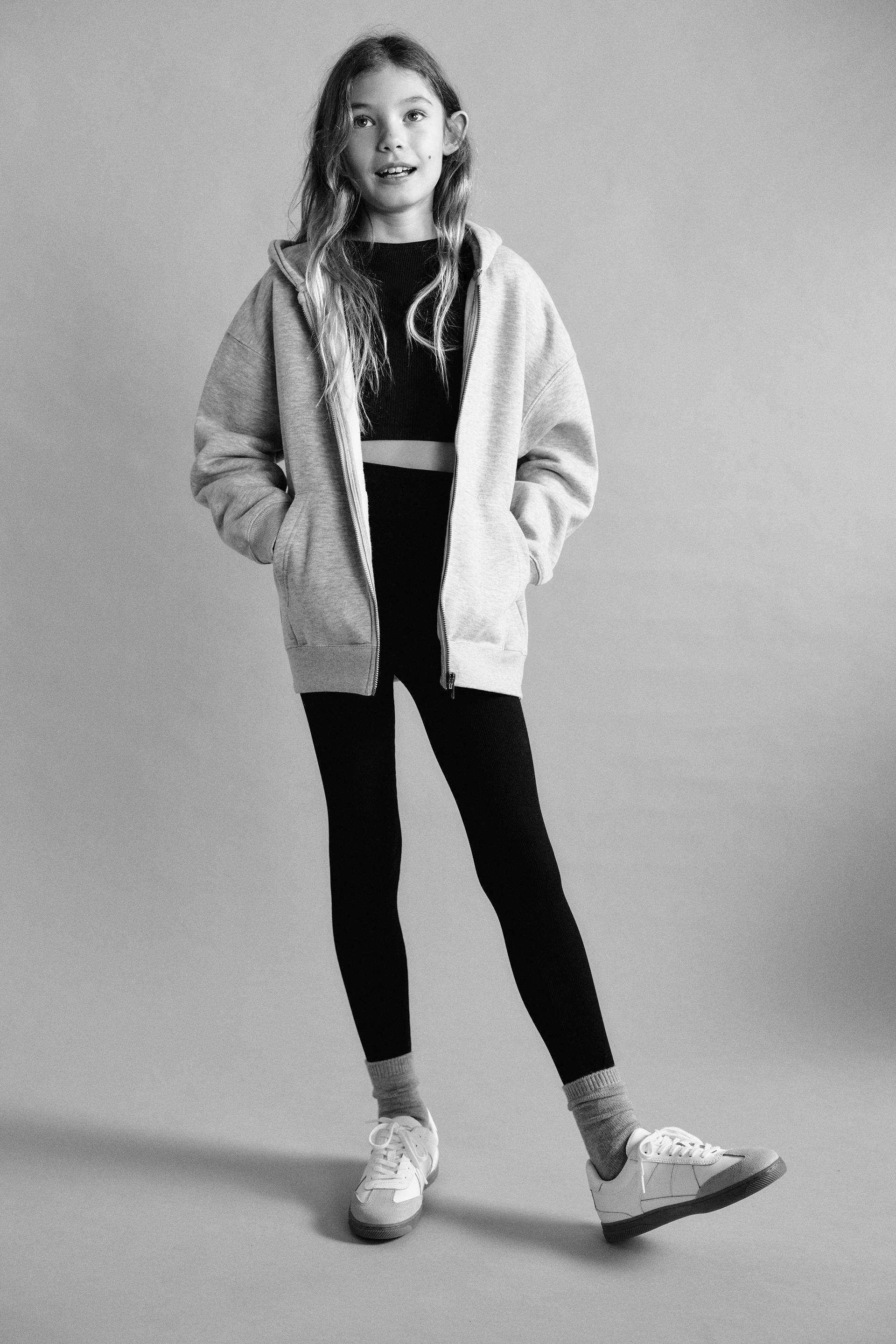 

БЕСШОВНЫЙ УКОРОЧЕННЫЙ ТОП