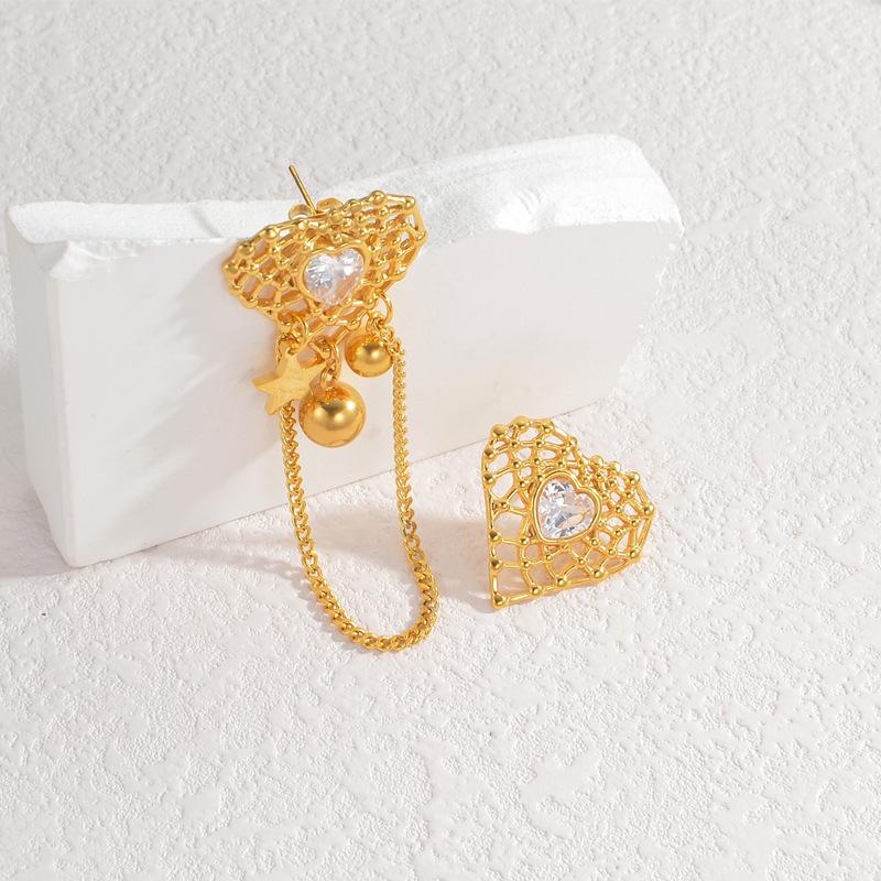 

High-End Minimalist Stainless Steel Heart and Acrylic Round Pendant Earrings