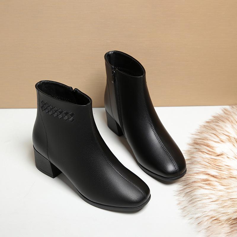 Square Head Short Boots Women's Spring and Autumn Single Boots, New Martin Boots Autumn and Winter Soft Leather Velvet Boots Professional Women's Boot