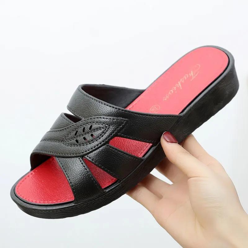 Women's Summer Middle Heel Soft Bottom Non-slip Slippers Middle-aged and Elderly Home Wear Dual-use Casual Shoes