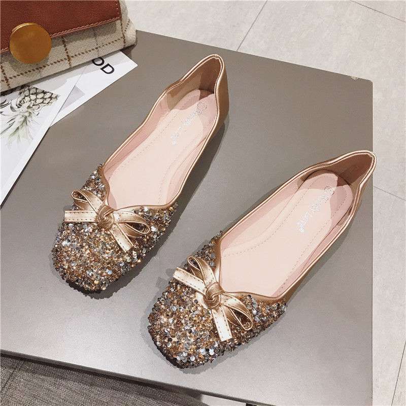 2025 spring new wedding shoes toasting shoes Korean version sequined red four-season single shoes square head large size women's shoes flat shoes