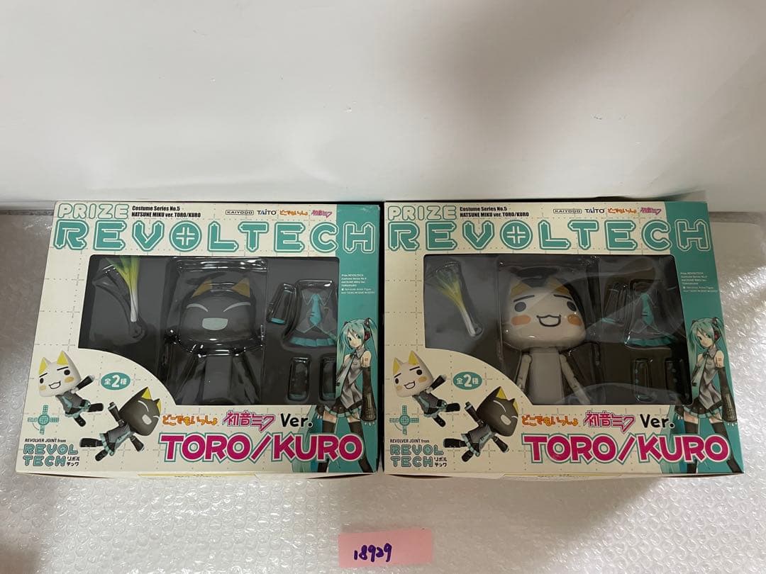 

[Б/У] REVOLTECH Dokodemo Issho Торо Куро Хацунэ Мику вер.