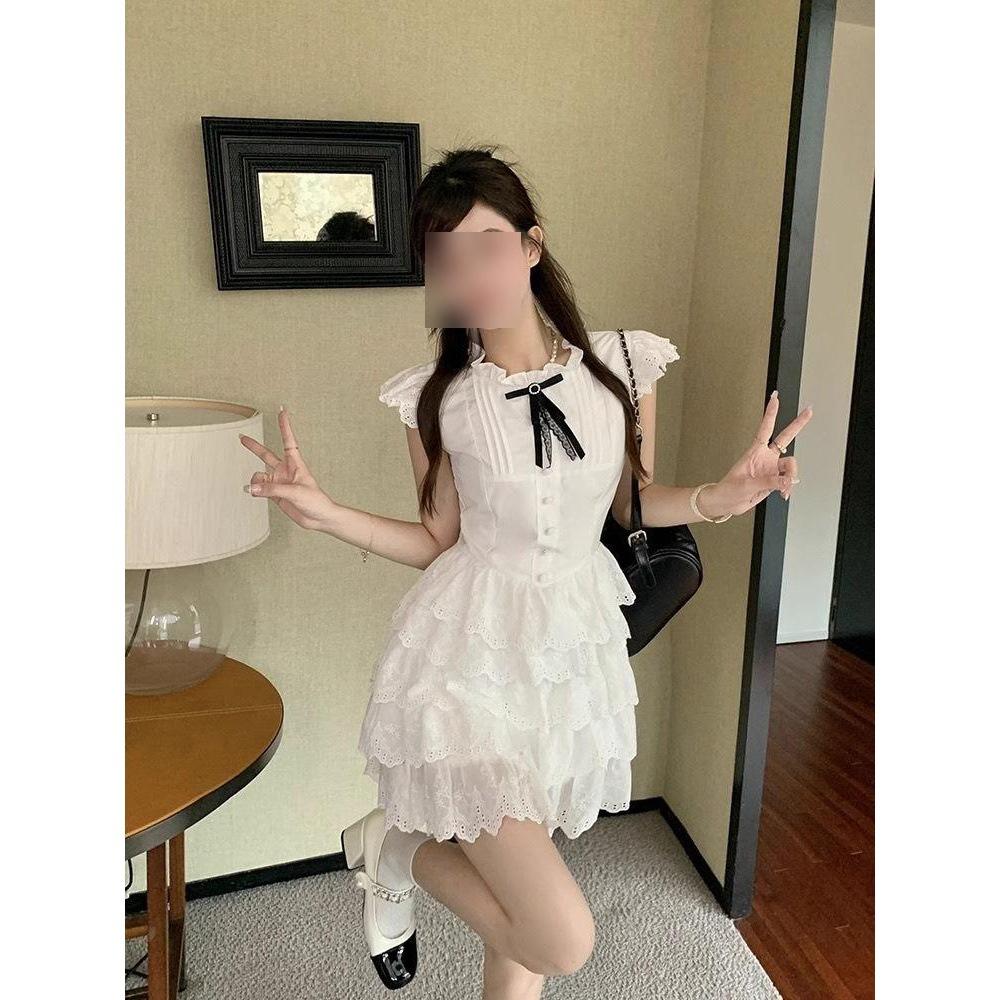 Small People Slim and Sweet White Puffy Short Skirts Bow Small Flying Sleeves Cake Dress Women Summer