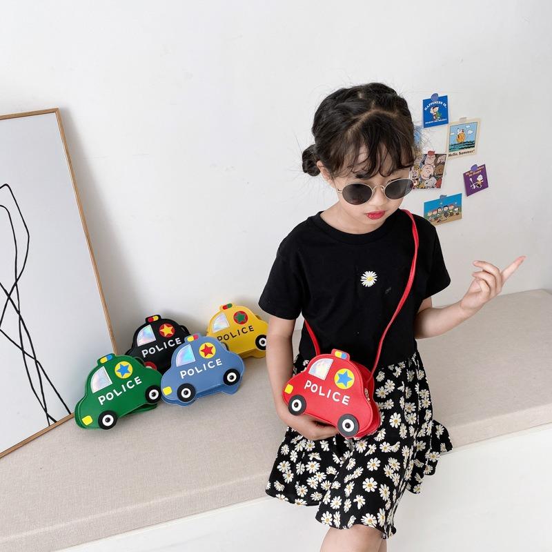 Cartoon car children's messenger bag 2025 new cute boys and girls shoulder bag decoration change gift bag trend