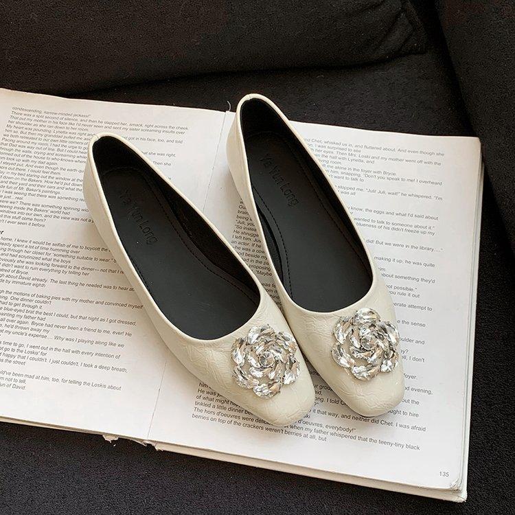 Spring new French Mary Jane shoes women's British style thick heel satin surface rhinestone flower style low heel shoes
