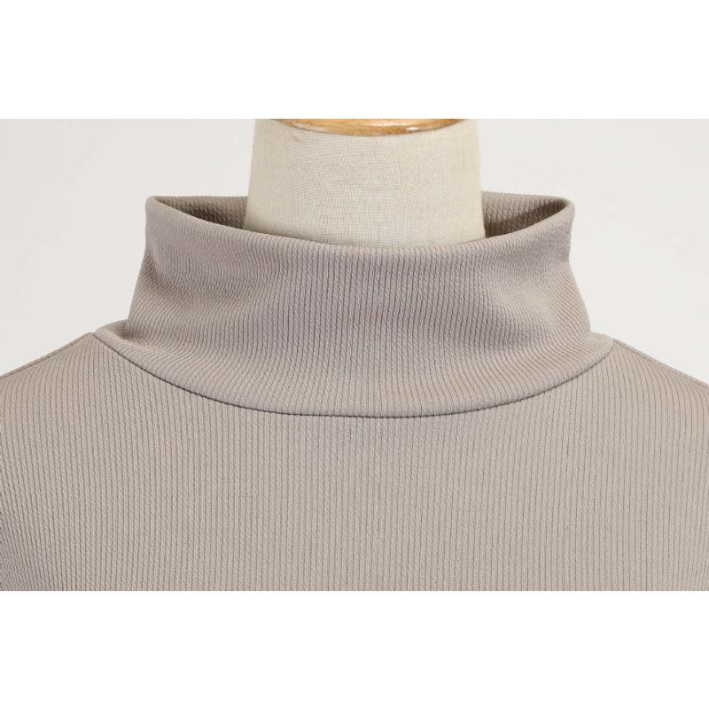 Podzimní a zimní dámské šaty s vysokým krkem, rozšířenými rukávy a bokovým střihem