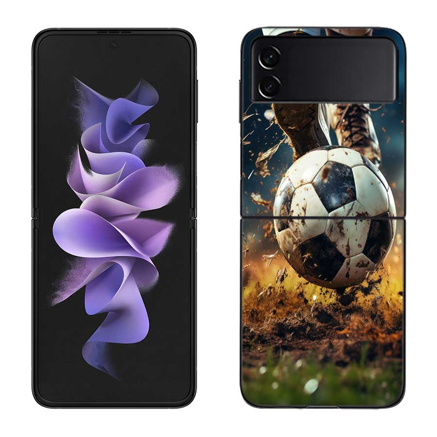 Football Field Phone Case For Samsung Z Flip 7 6 5G Galaxy Z Flip 5 4 3 Black Hard Cell Cover Luxury PC Shell Coque