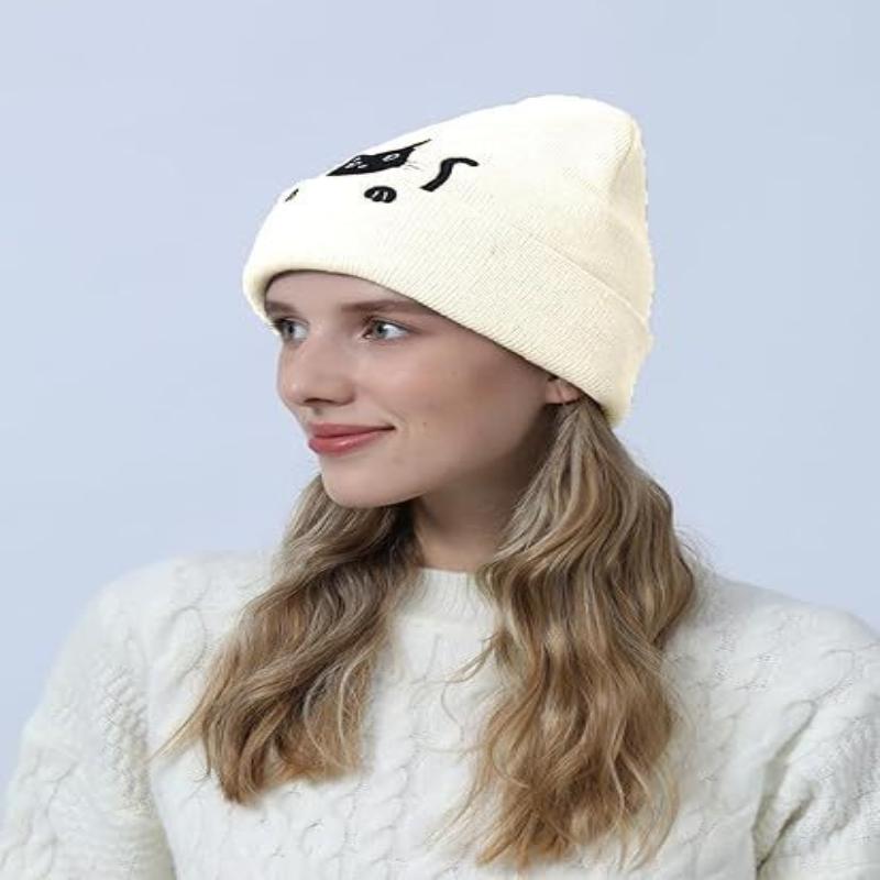 Winter Female Cat Embroidered Bonnets Cute Cat Acrylic Knitted Hats Soft Warm Beanies For Women Men