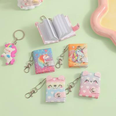 1 bloc de notas pequeño y dulce de unicornio con llavero colgante, diseño creativo, diario de recortes de dibujos animados, minicuaderno portátil.
