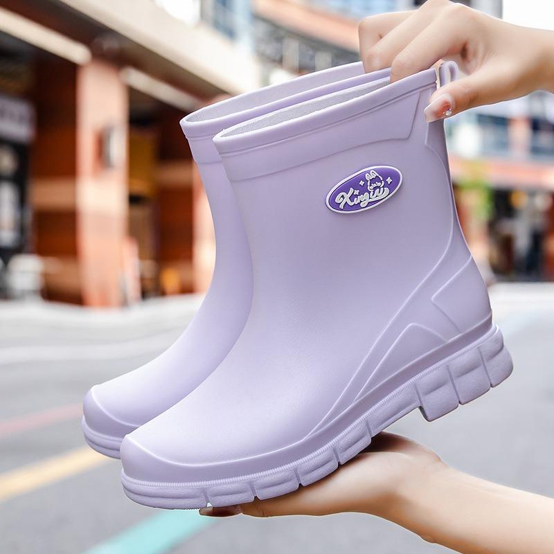 [One piece] Non-slip water shoes women's short rain shoes student fashion rain boots thermal rubber shoes low tube water shoes