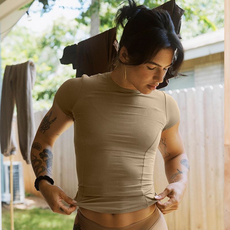 

Irongirl Fitness Short Sleeve Women Silm Slim Looking Sports Tops Outdoor Running Sexy Yoga Clothes T-shirt Blouse Shallow khakis L