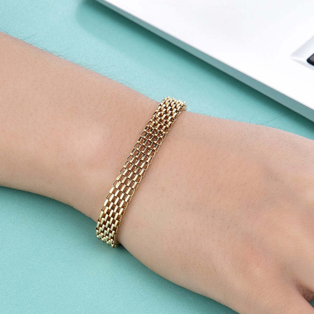 European & American 18K Gold Twisted 8MM Woven Stainless Steel Fashion Bracelet for Women
