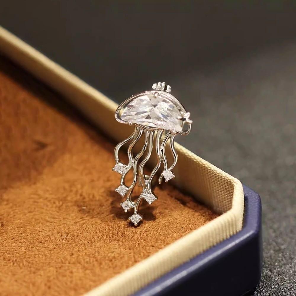 Rhinestone Jellyfish Crystal Lapel Pins Zinc Zinc Alloy Jewelry Accessories Beach Style Badge Pin Gifts