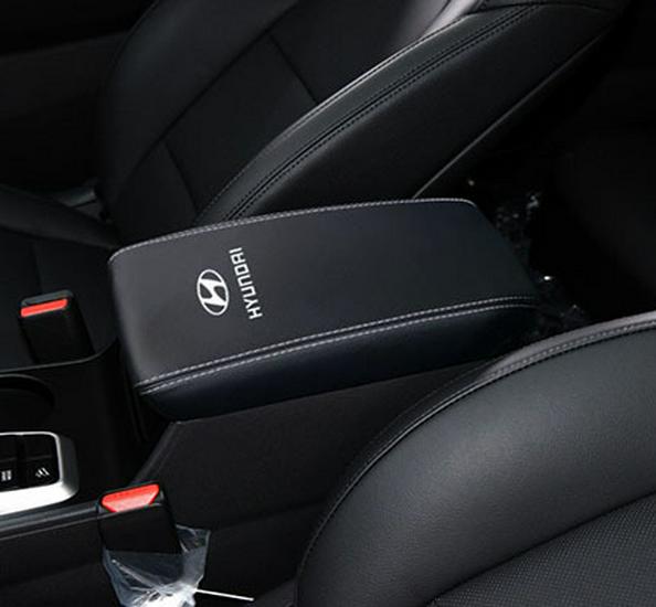 

Хендай Туссан (2015-2018) Кожаный защитный чехол для центральной консоли для реставрации подлокотника