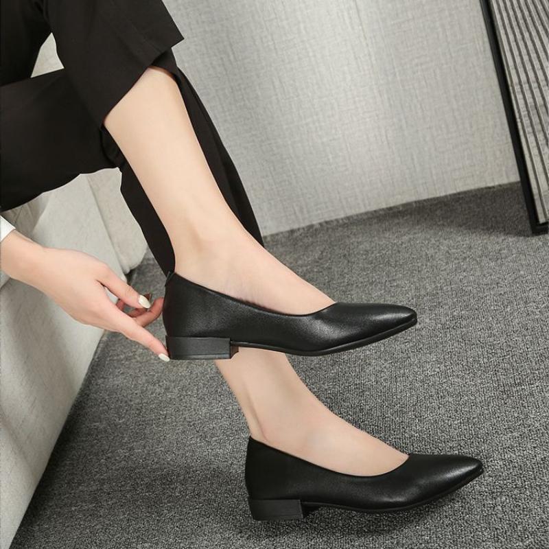 Black Low Heel Elegant Pointed Toe Women's Shoes High Quality Comfortable Young Lastest Chic Point 39 Ladies Pumps On Promotion