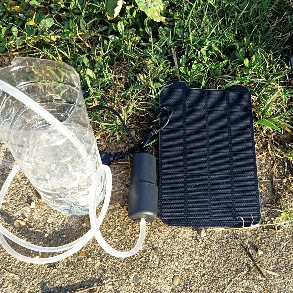 Solární kyslíkové čerpadlo do bazénu Malé akvarijní kyslíkové čerpadlo Nepřetržitě produkuje kyslíkové bublinky ve dne i v noci
