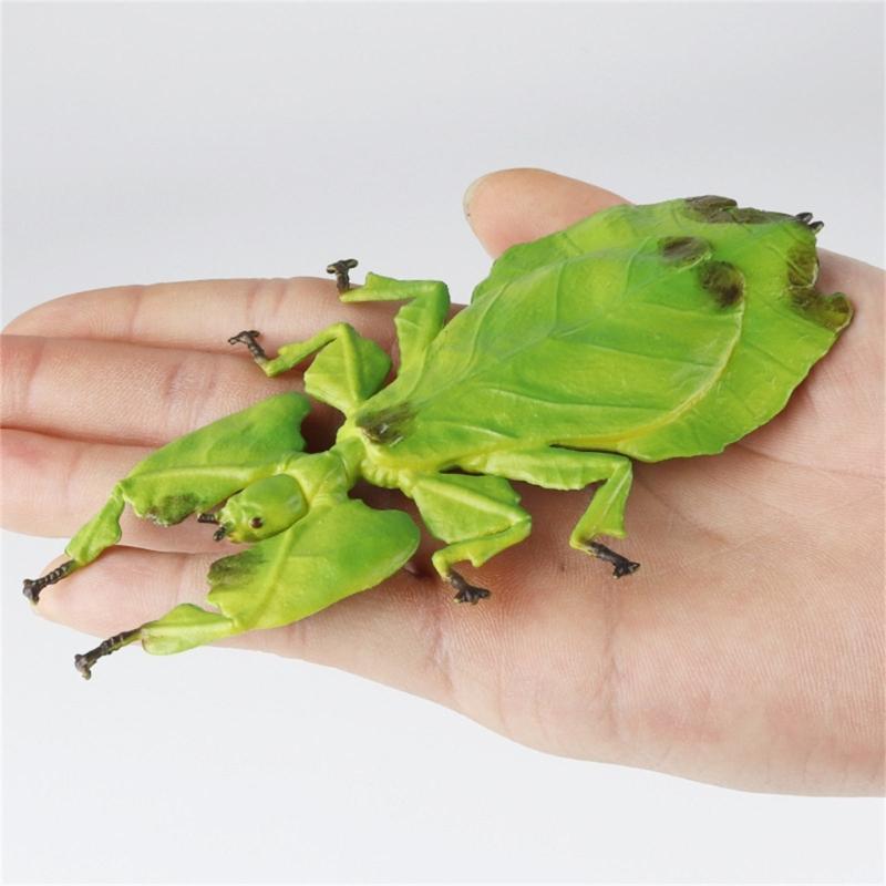 Simulation Insect Small Animal Toy Mosquitoes OrchidsMantis SpadeBeetle Simulation Animal Model Home Garden Ornaments