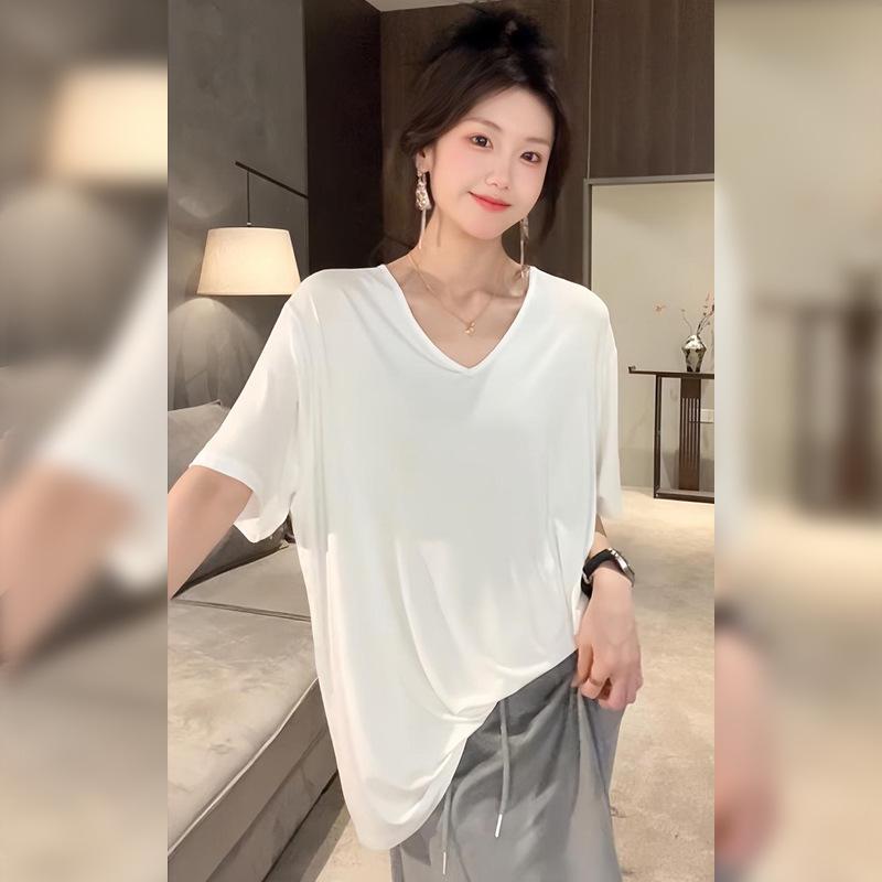 Women's Black V-Neck Plus Size Loose-Fit Short-Sleeve T-Shirt - Summer Korean Style