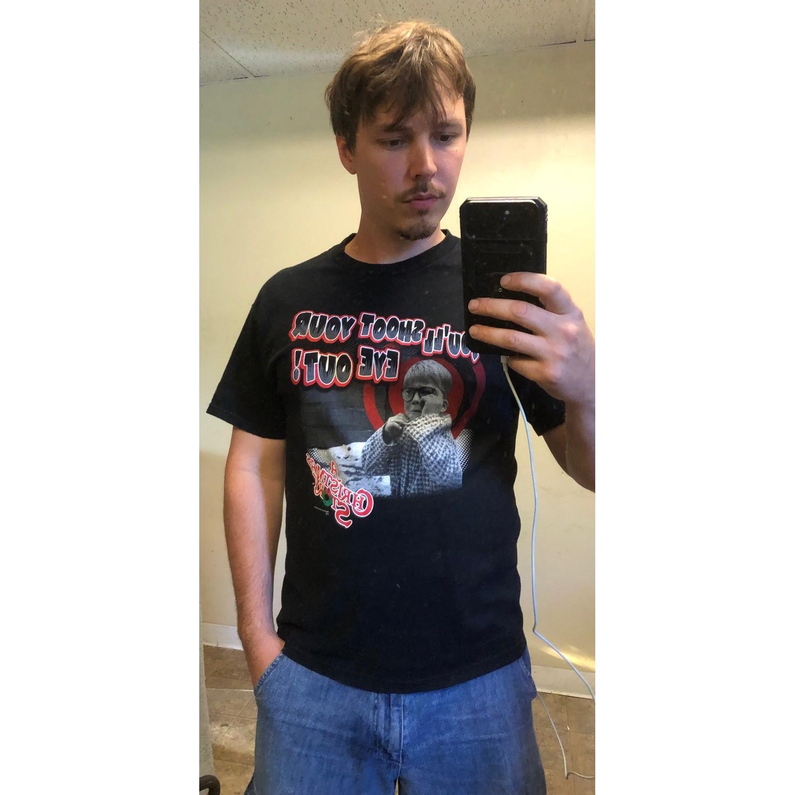 VTG A Christmas Story Ralphie You ll Shoot Your Eye Out Black Graphic T-Shirt L Unisex T-Shirt XXXXL