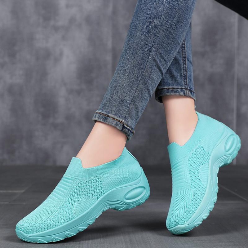 Summer Breathable Women's Sneakers Comfortable Slip-on Lazy Shoes Comfortable Soft Sole Platform Casual Shoes Zapatos De Mujer