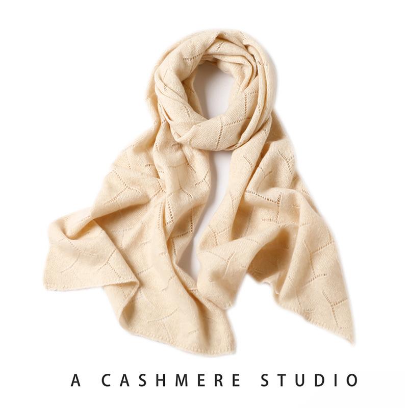 New cashmere scarf, women's short Korean version of autumn and winter warm neck protection knitted versatile hollow scarf