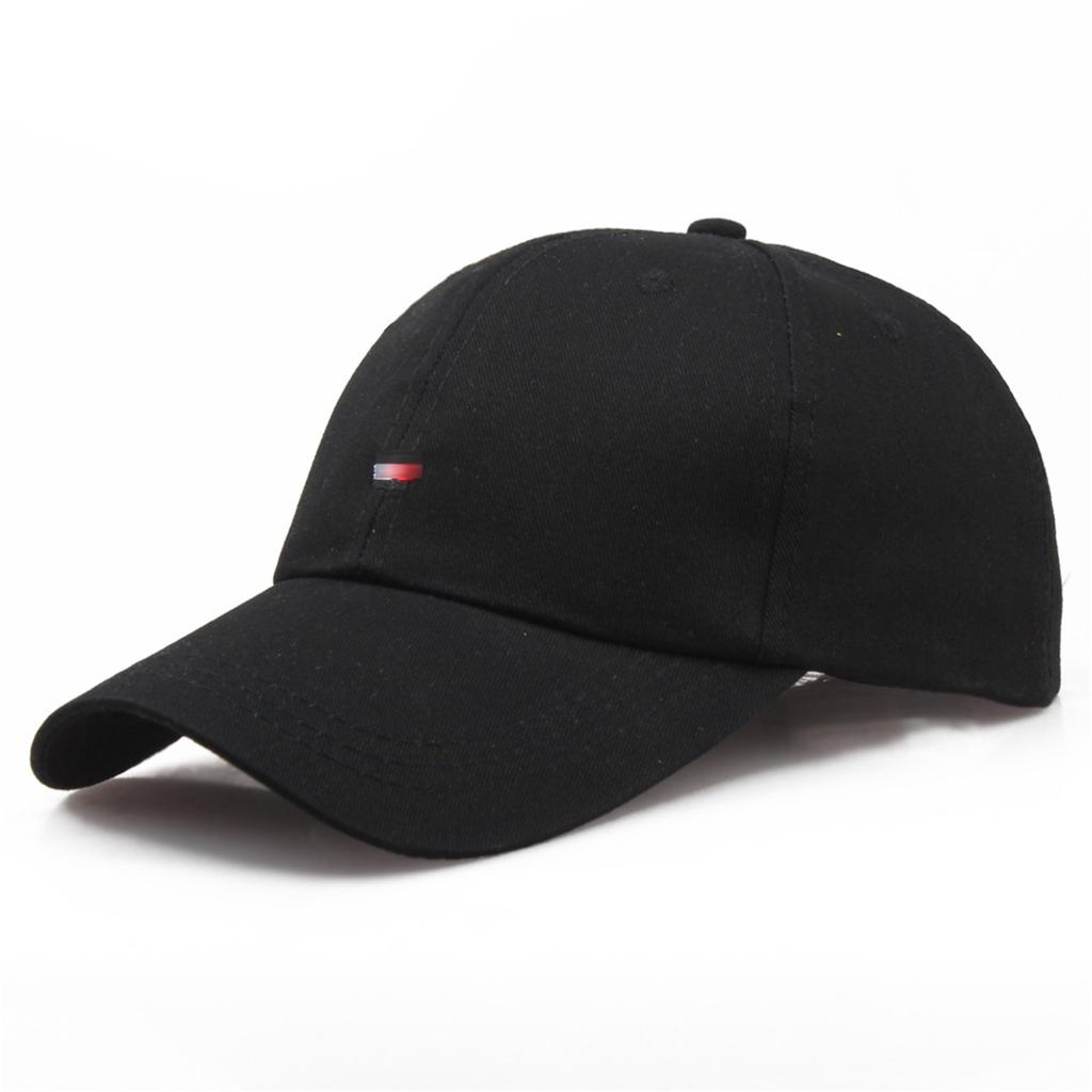 Adjustable Baseball Cap Outdoor Sports Hat Classic Six Panel Design Curved Brim Breathable Fabric Unisex Headwear for Daily Use