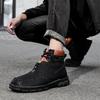 Fashion Men Boots Autumn Winter New Handmade High-top Casual Shoes Outdoor Non-slip Hiking Men Shoes Leather Male Motorcycle Boots Trave