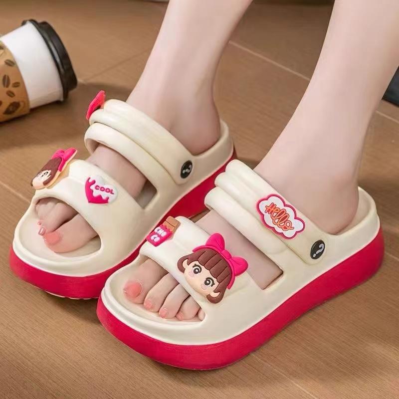 Fashion Cute Summer Slippers Women's EVA Outer Wear Non-Slip Odorless Beach Shoes Versatile Casual Home Use Sandals Fringe Element