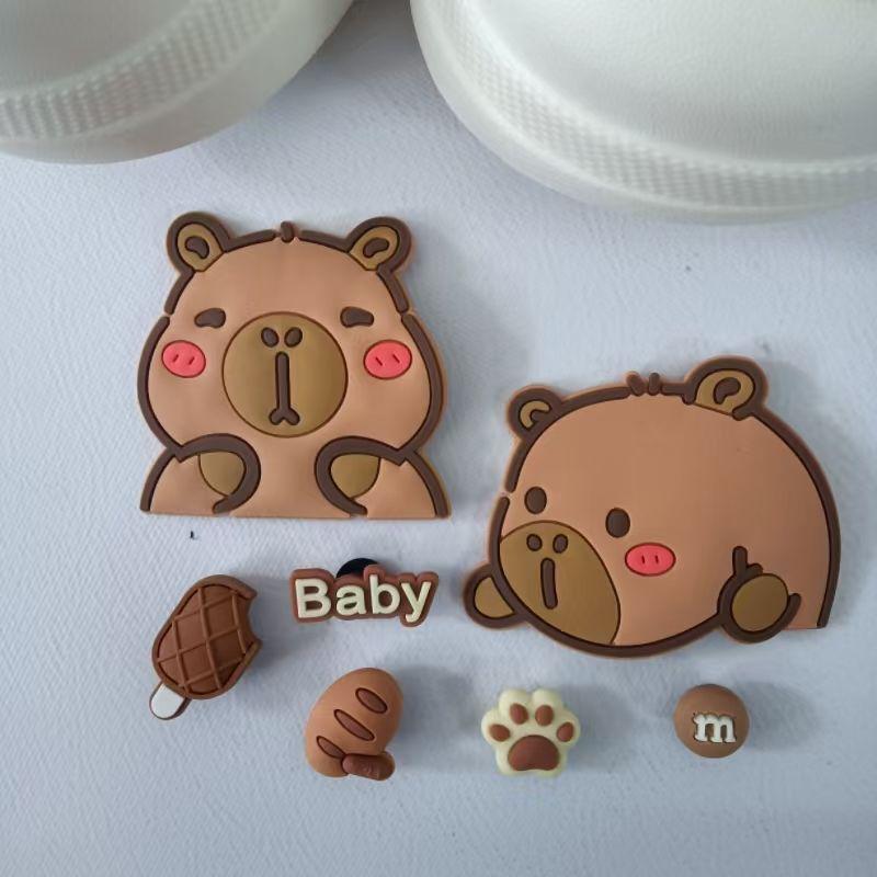 1 Sada Přívěsků na Boty ze Série Kapybara pro Dřeváky, Bublinkové Pantofle, Sandály, PVC Ozdoby na Boty, Sponové Doplňky