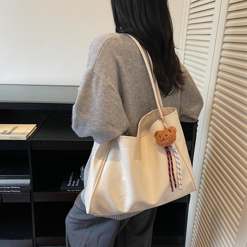 Portable Tote Bag Women's Retro Bag Commuter Shoulder Bag Soft Leather Underarm Bag