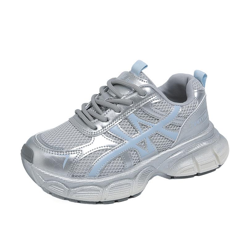 thick-soled mesh lace-up little white shoes for women in the summer of 2025, new fashionable and versatile, comfortable, thick-soled and lightweight