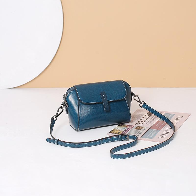Borsa a tracolla piccola in pelle di vacchetta cerata e olio per donna, borsa a tracolla a conchiglia alla moda e versatile, borsa casual per telefono da donna