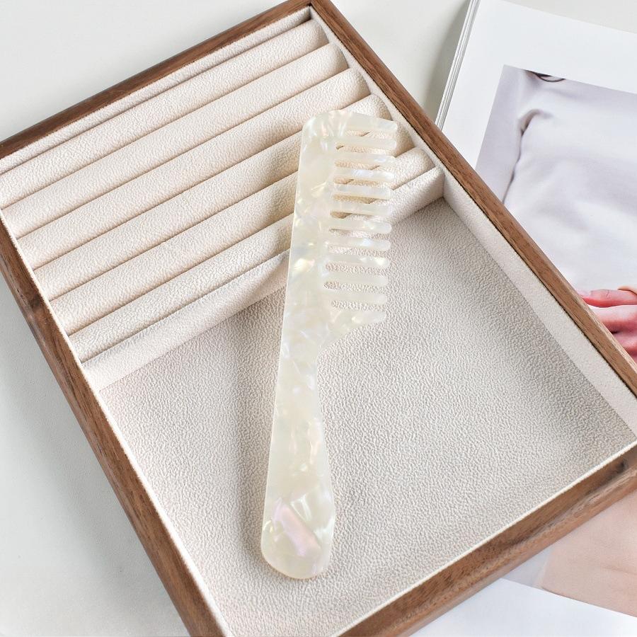 Acetic Acid Wide Teeth Comb Long Handle Women Girls Smooth Hair Comb Portable Traveling Styling Comb Comfortable Holiday Gifts