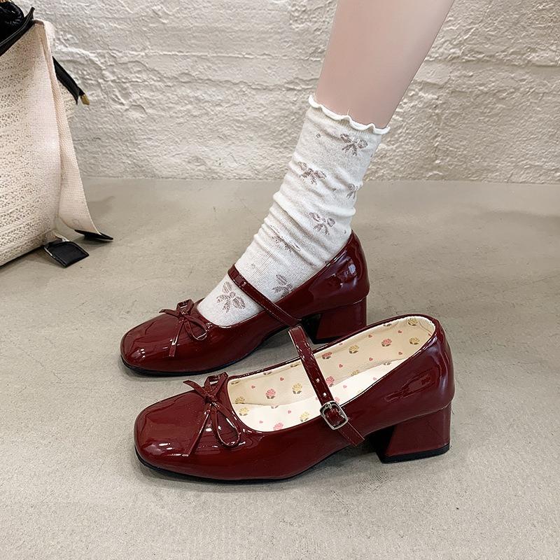 

Retro Versatile Platform Leather Shoes for Women - New Style Flats 40 червоний