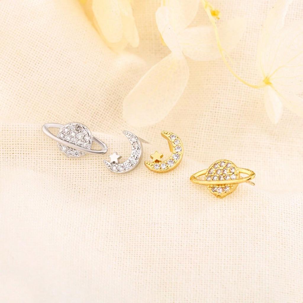 1 Pair of Fashionable Irregular Earrings for Women, Star and Moon Earrings, Set with Sparkling Synthetic Zircon Accents, Suitable for Daily Wear