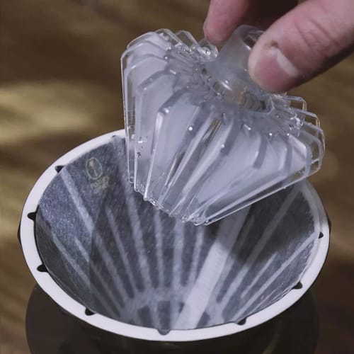 BERGBUCH V60 Rinse Assist Tool "1006" - Coffee Filter Paper Compatible with Most Conical Drippers and Filters, Including V60, CT62, Origami, and Kadou