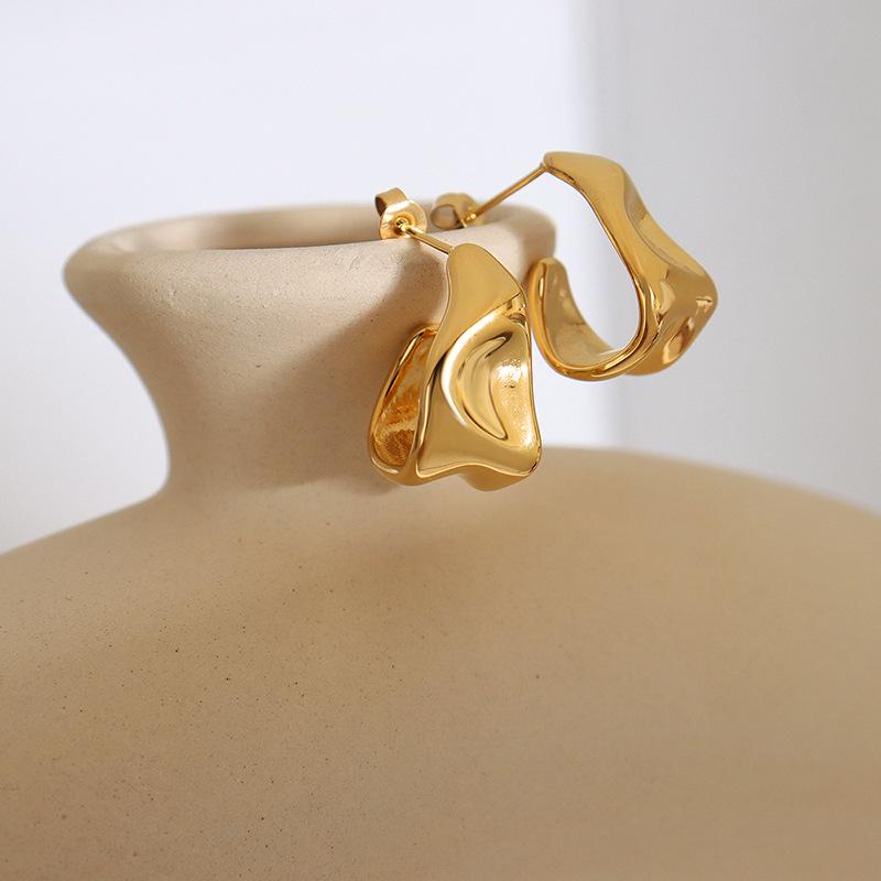 2022 French Niche Irregular Geometric Metal Earrings - Non-fading Women's Design