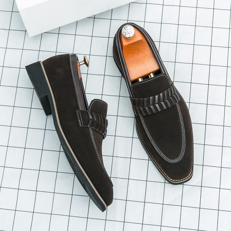 British Style New Loafers Men's Low Heel Suede Business Casual Shoes Large Size Comfortable Driving Shoes Versatile Oxford Shoes