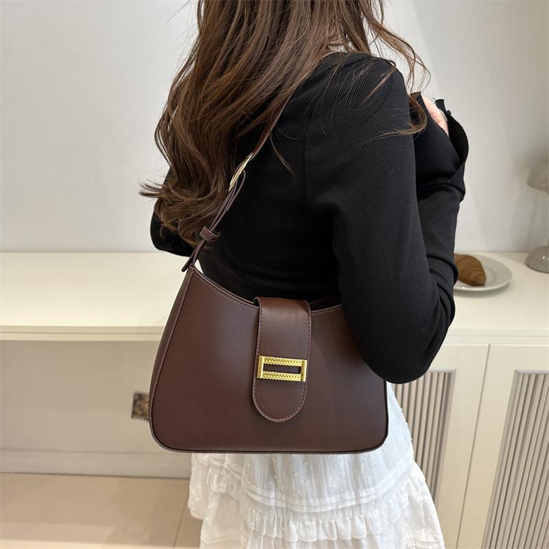 Stylish Chic Shoulder Bag Trendy Pu Leather Small Commuter Purse For Summer 2024