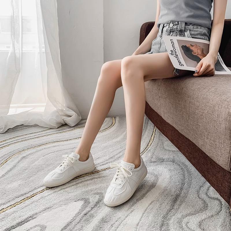 Cloud Little White Shoes Women's Shoes 2025 Spring and Summer New Soft Leather Soft Sole Light German Training Board Shoes Casual Sports Shoes Women