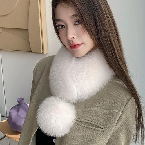 New Product Luxury, Good Quality, Exquisite Fox Hair Wide Version Suction Buckle Scarf, Fur Scarf, Big Ball Warm Scarf