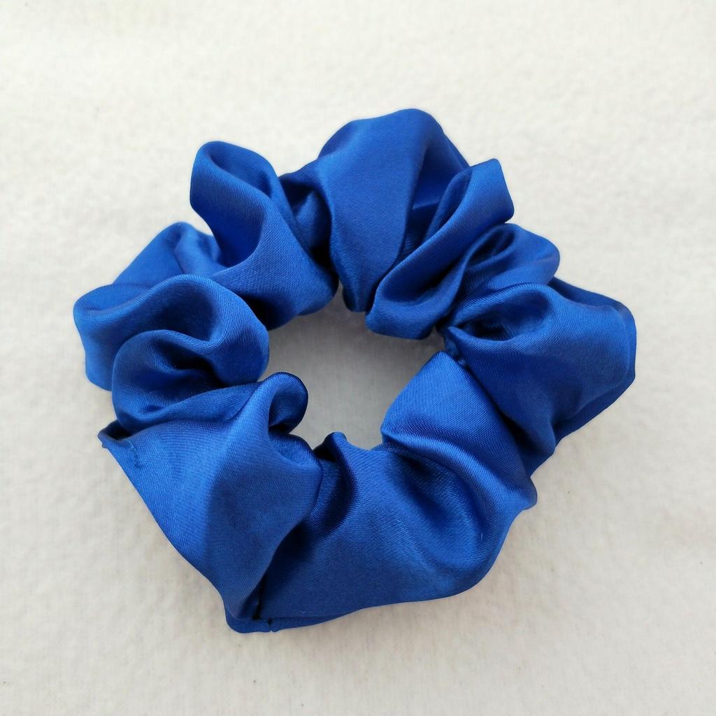 Satin Silk Hair Tie: High-End Women's Rubber Band for Elegant Buns