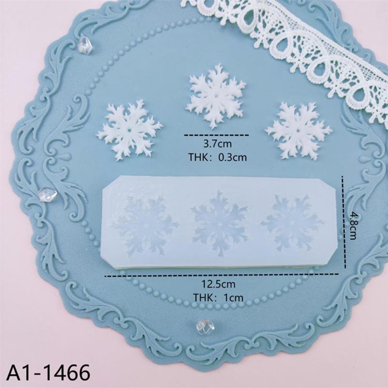 Snowflake Silicone Mold For Chocolate Baking Christmas Cake Decoration Reusable Food Safe Nonstick Design Mould