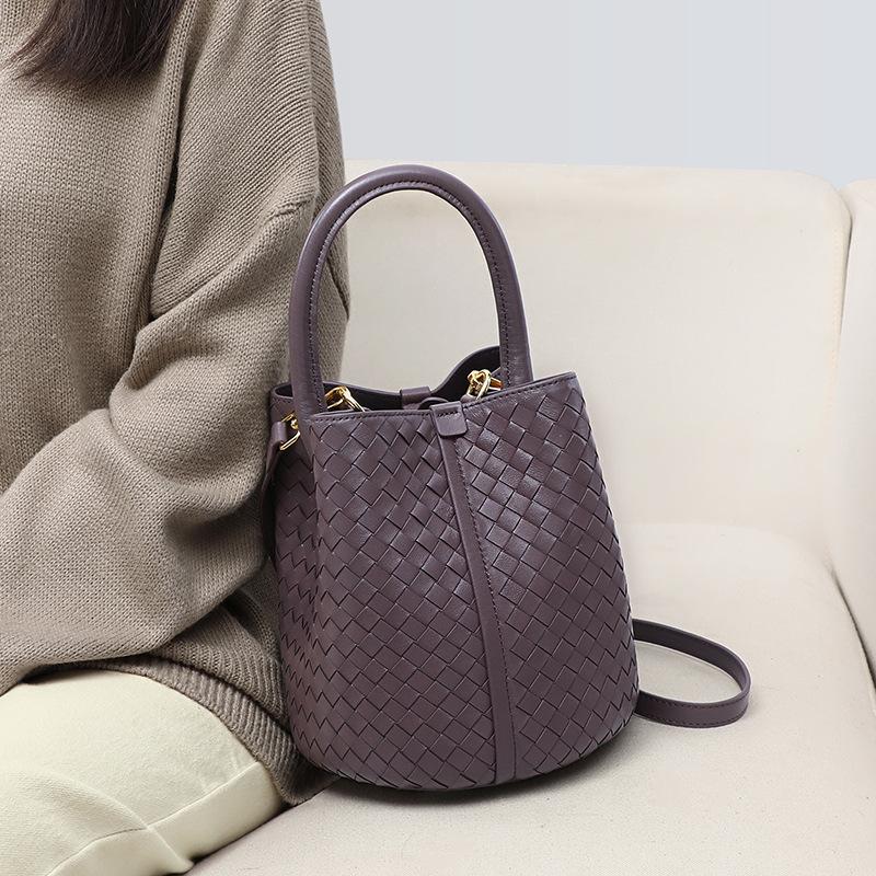 Women's Bag Women's Bag Crossbody Bucket Bags Braided Bag Hand Bill Shoulder Bag