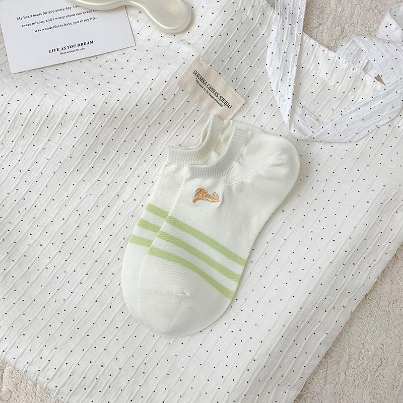Women's Summer Thin New Stripe Mesh Breathable Shallow Mouth Invisible Socks