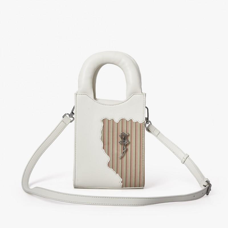 

Women s Handbag Niche Personality Fashionable Three-dimensional Small Square Bag Single Shoulder Crossbody Versatile 14cmx6cmx18cm покинуть белый
