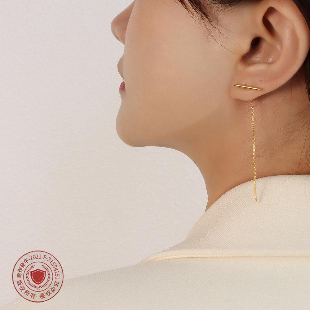 

Marka 18K Gold French Style One-Line Titanium Steel Thread Earrings