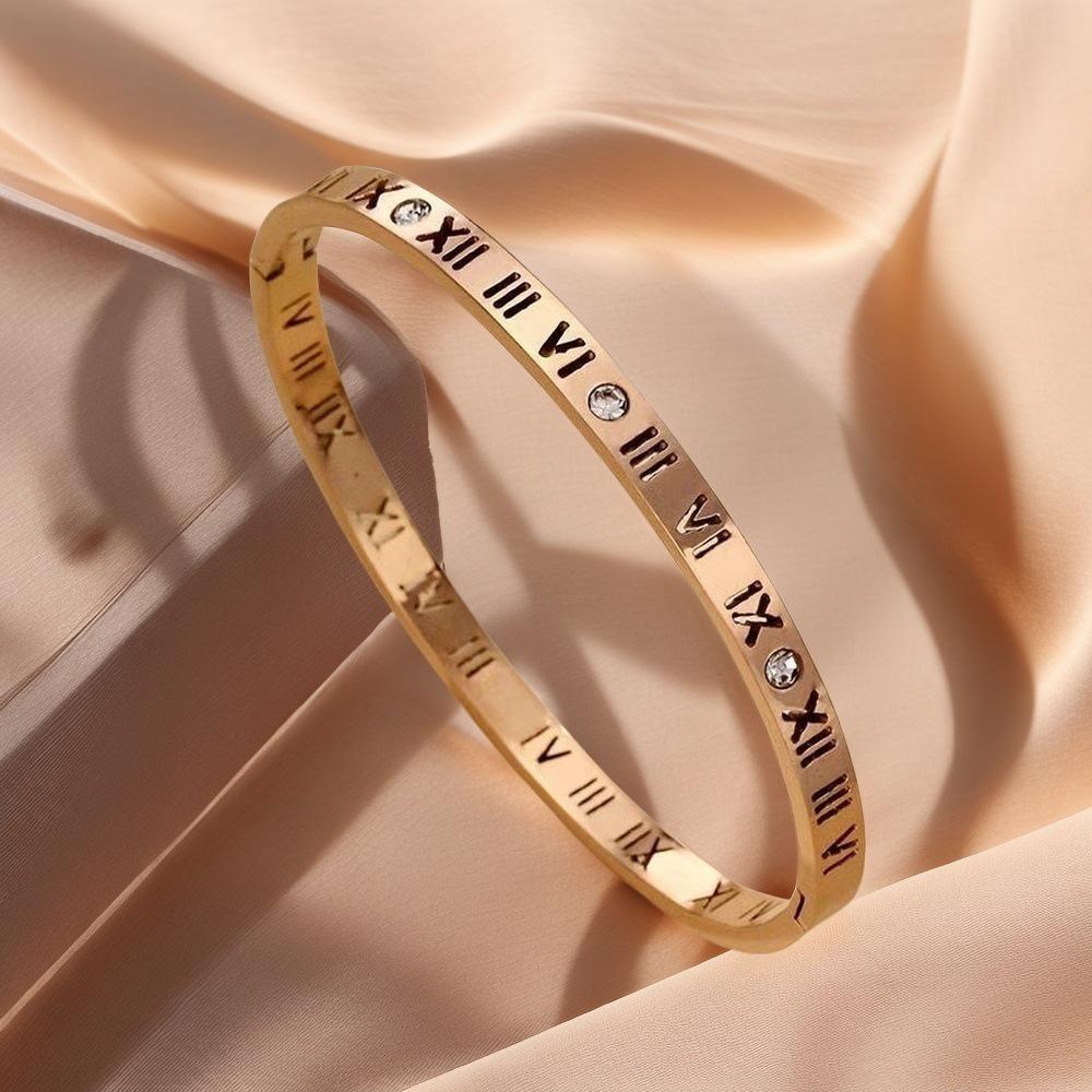 High-End Women's Stainless Steel Bracelet - Non-Fading, Titanium Steel, Elegant Buckle Jewelry